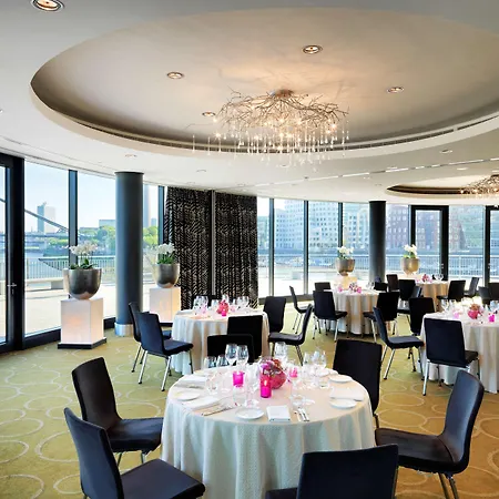 Szálloda Hyatt Regency Düsseldorf