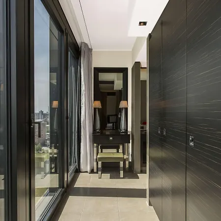 Hyatt Regency Hotel 5*