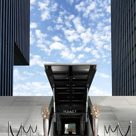 Hyatt Regency Szálloda