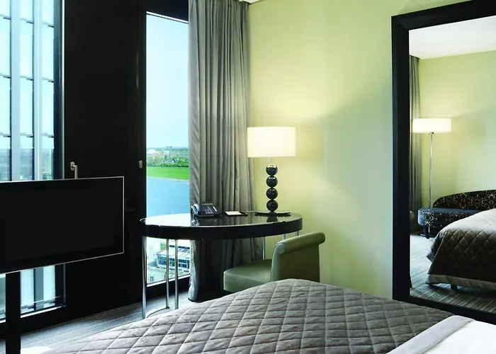 Hyatt Regency 5* Ντίσελντορφ