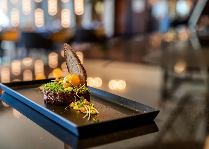 Hyatt Regency Hotel 5*